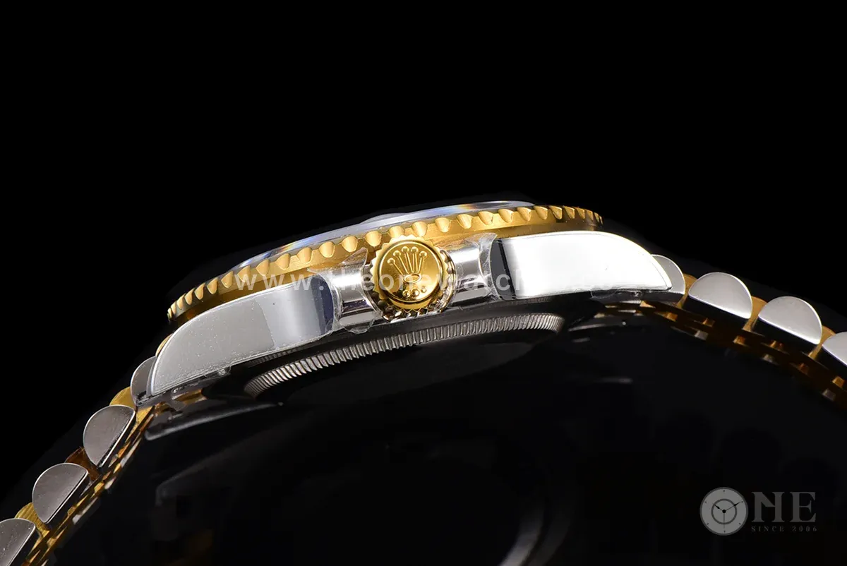 GMT Master II 126713GRNR on Jubilee Bracelet