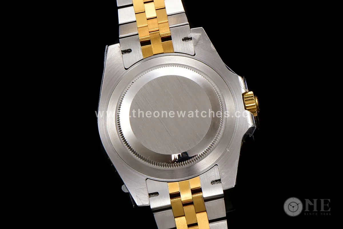 GMT Master II 126713GRNR on Jubilee Bracelet