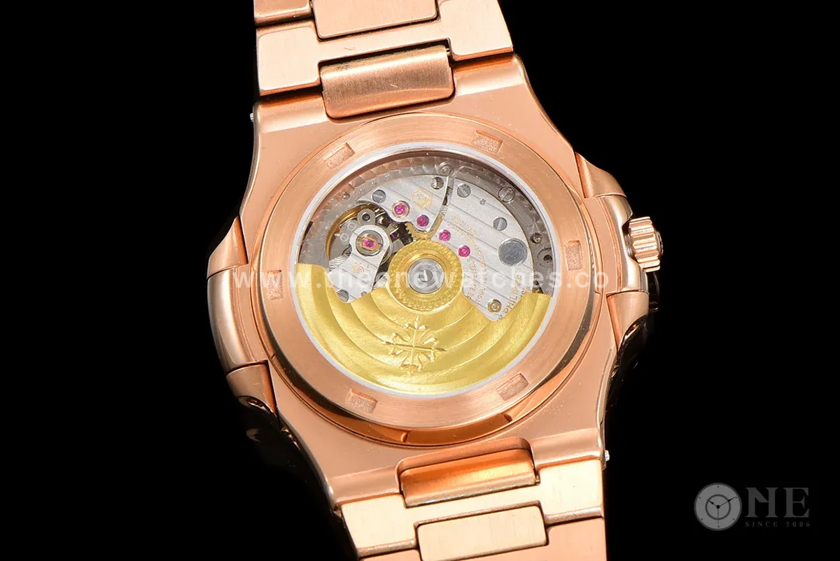 Nautilus 5740 White Dial in Rose Gold