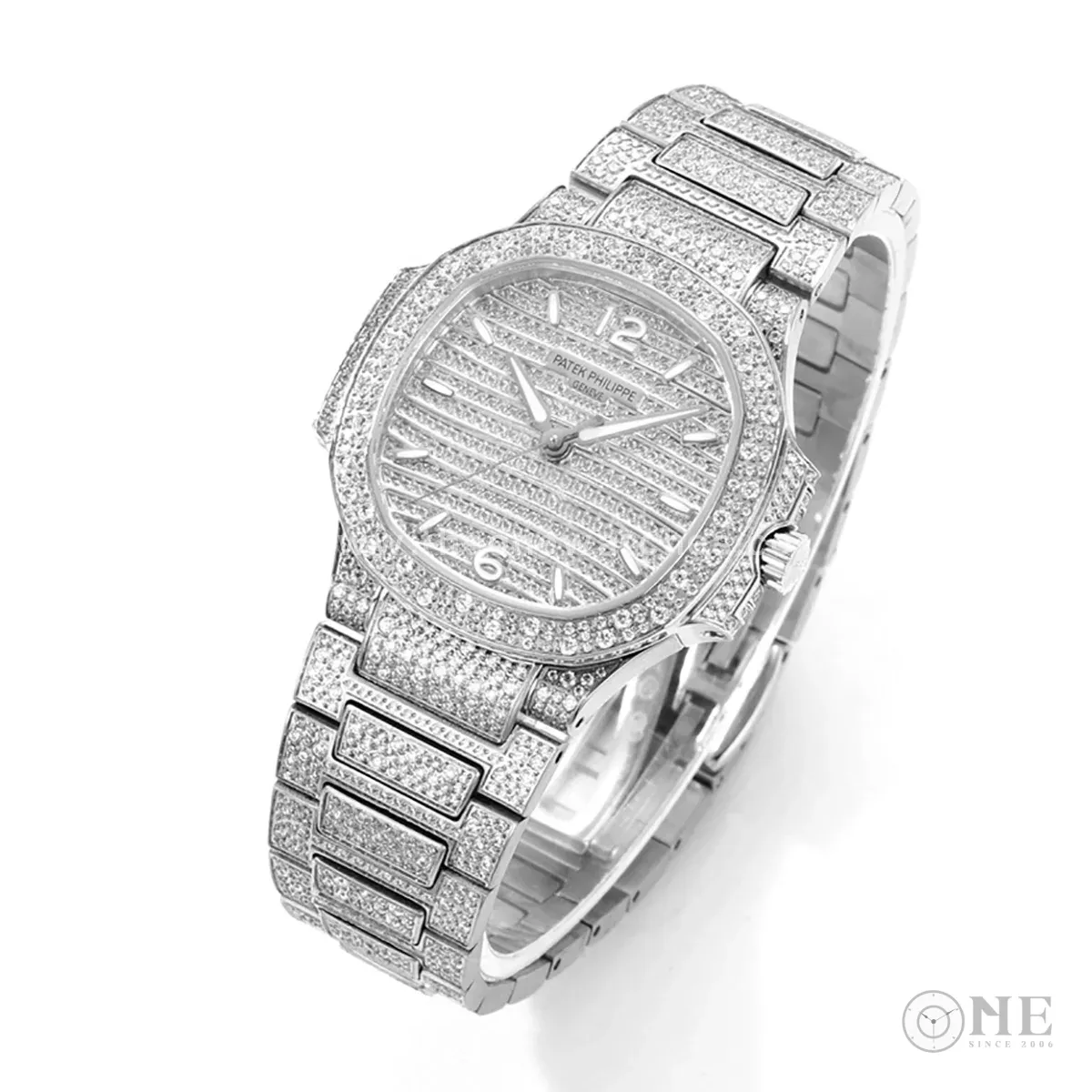 Nautilus 7118/1450G-001 Diamond Paved Dial on White Gold