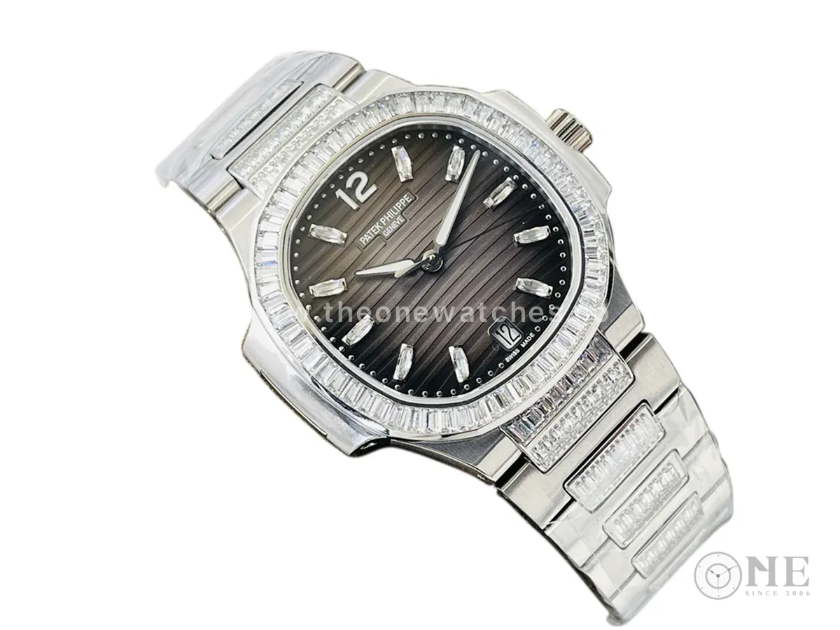 Nautilus 7118 Grey Dial with Diamond Markers