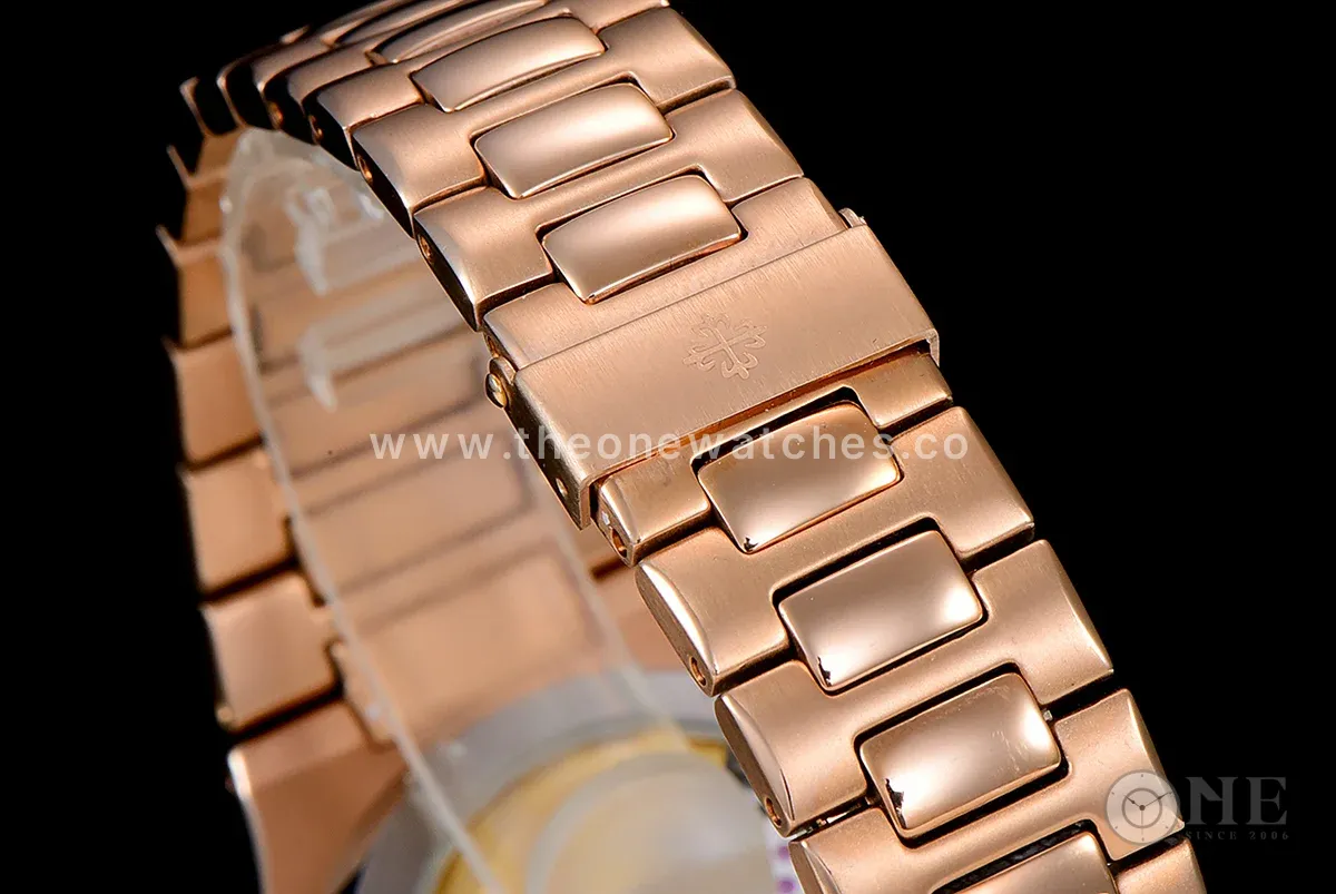 Nautilus Chronograph 5980/1R Blue Dial in Rose Gold