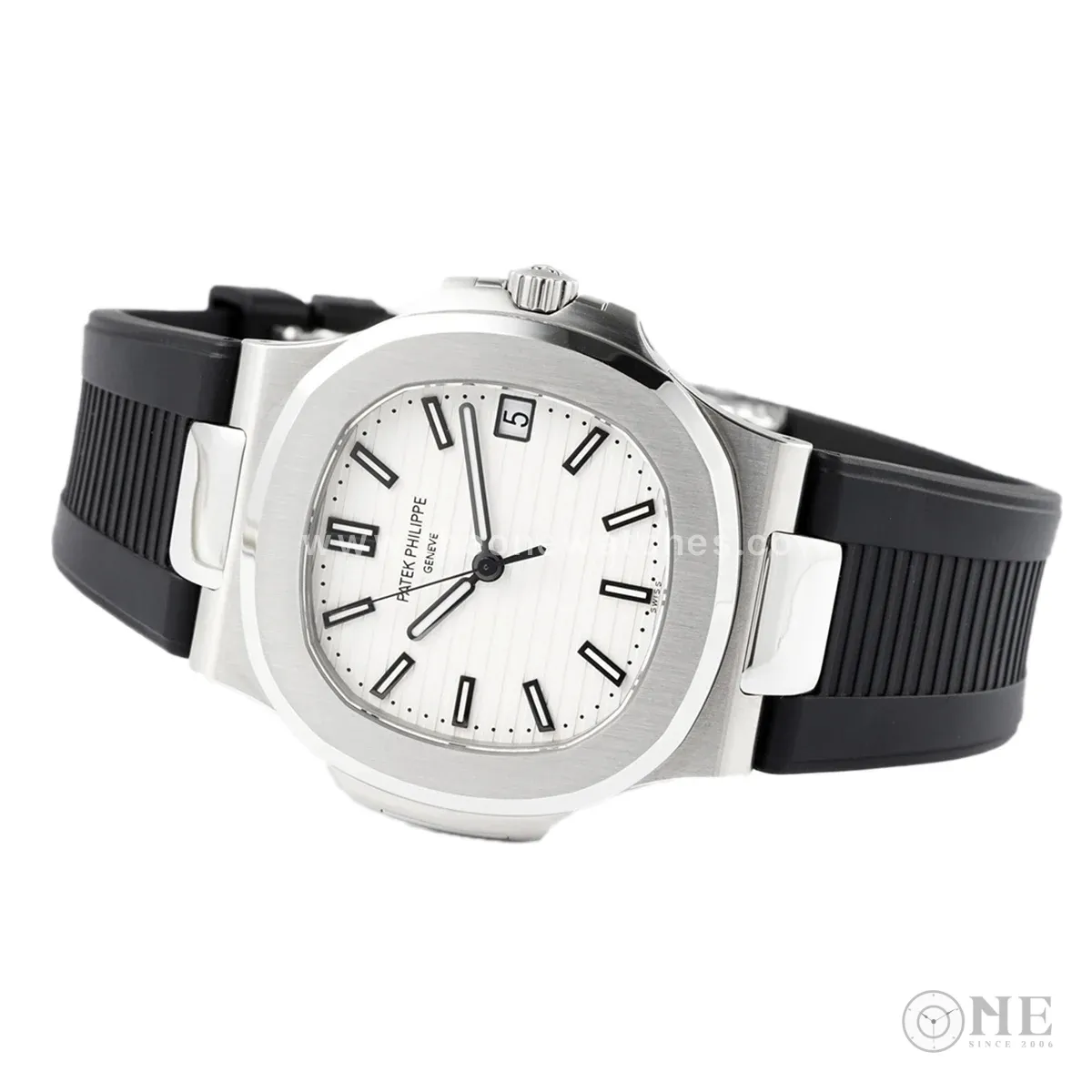 Nautilus Jumbo 5711/1A White Dial on Rubber Strap