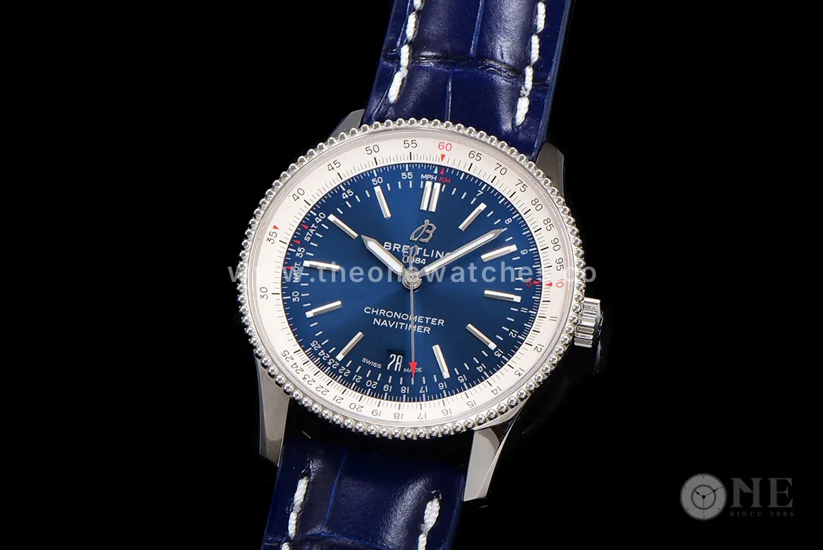 Navitimer Automatic 41 Blue and White Dial in Steel