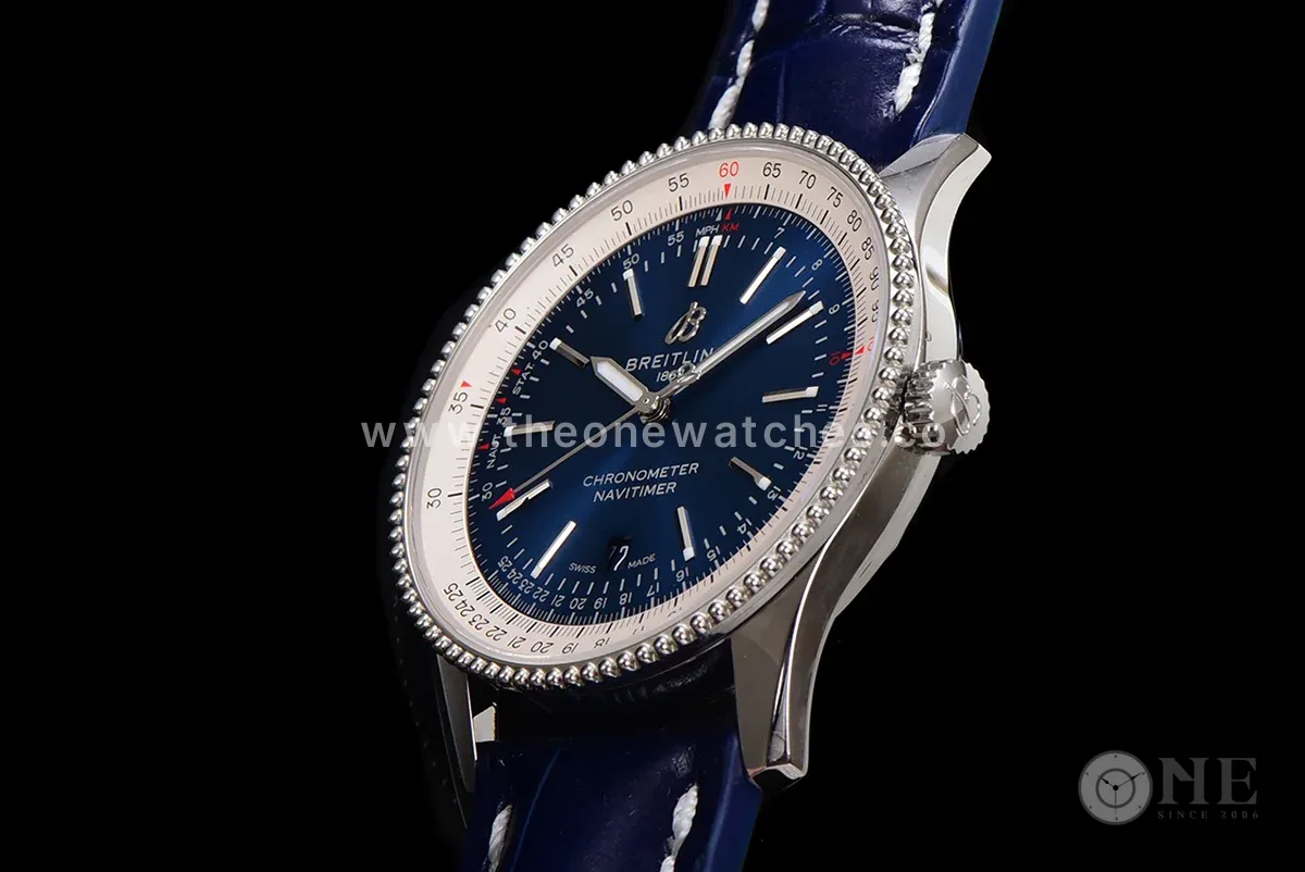 Navitimer Automatic 41 Blue and White Dial in Steel