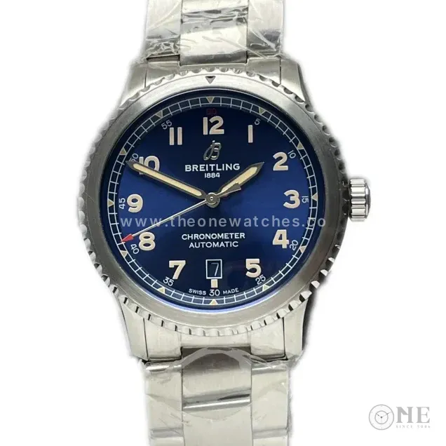 Navitimer Aviator 8 Automatic 41 Blue Dial in Steel on Bracelet