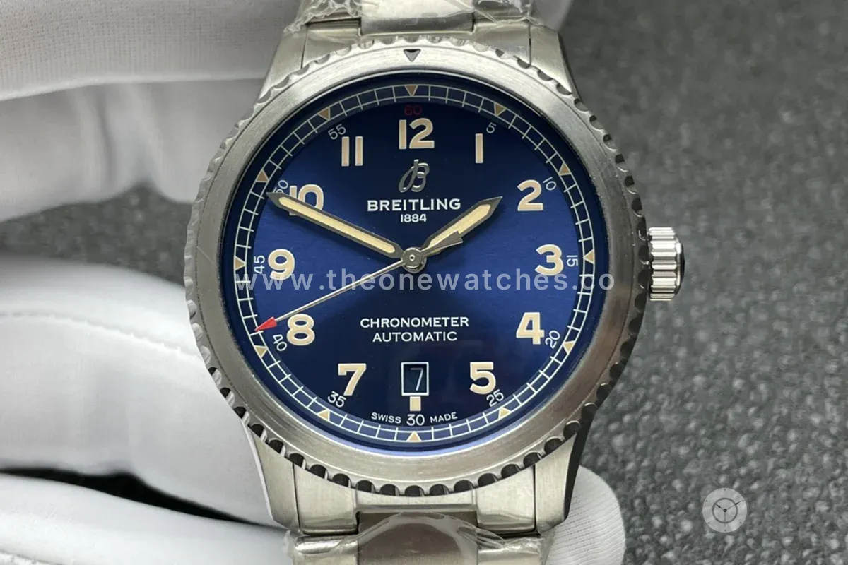 Navitimer Aviator 8 Automatic 41 Blue Dial in Steel on Bracelet