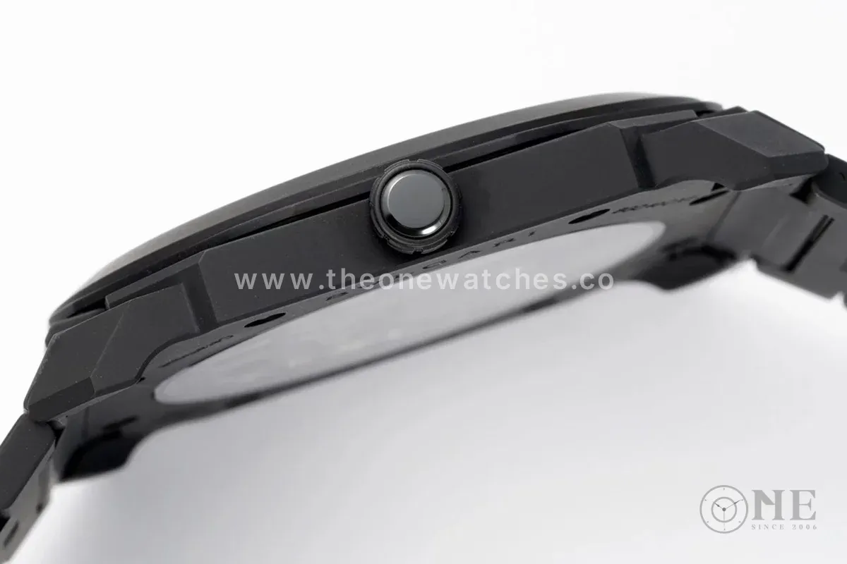 Octo Finissimo Black Dial Ceramic