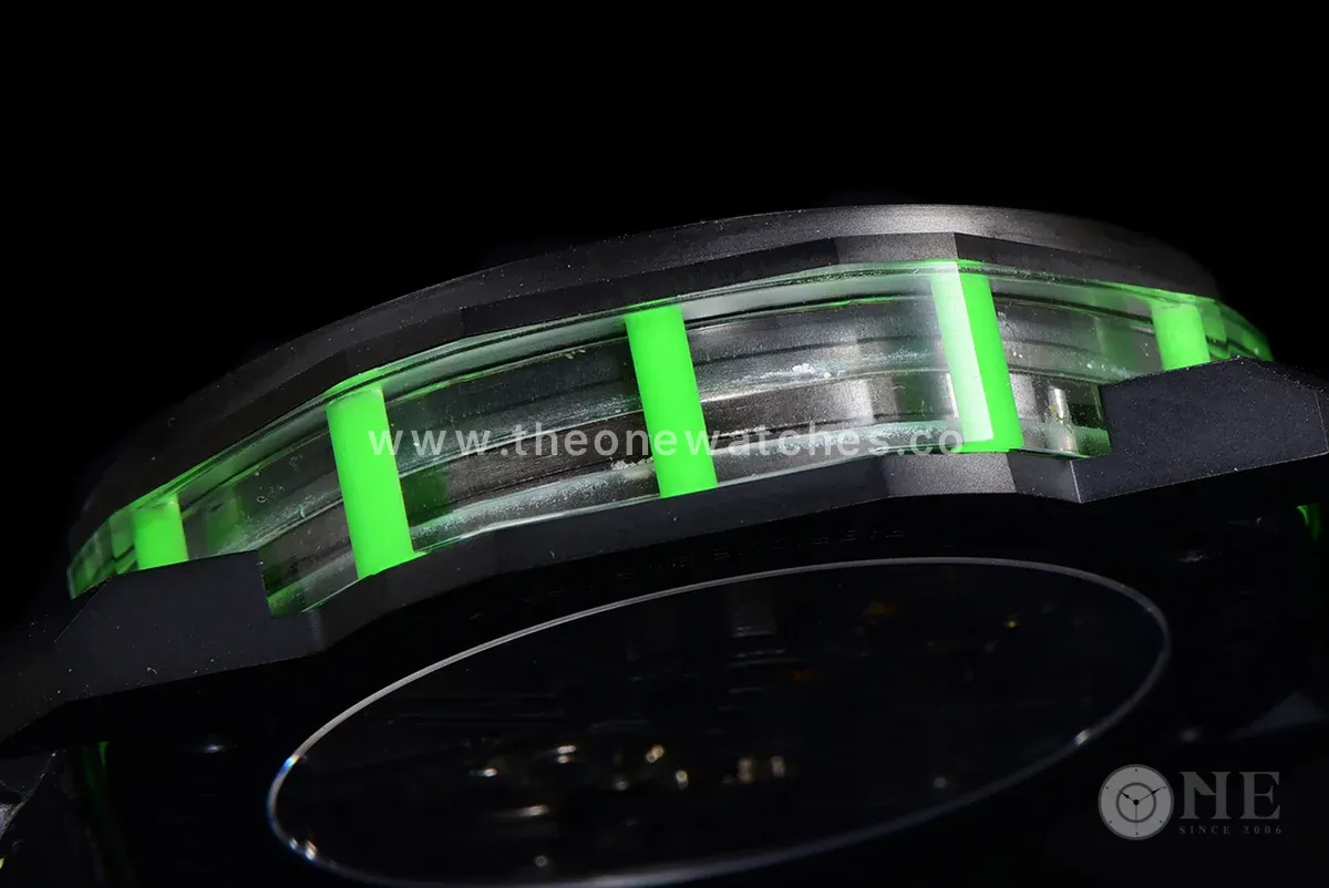 Octo Roma Watch with Green Markers