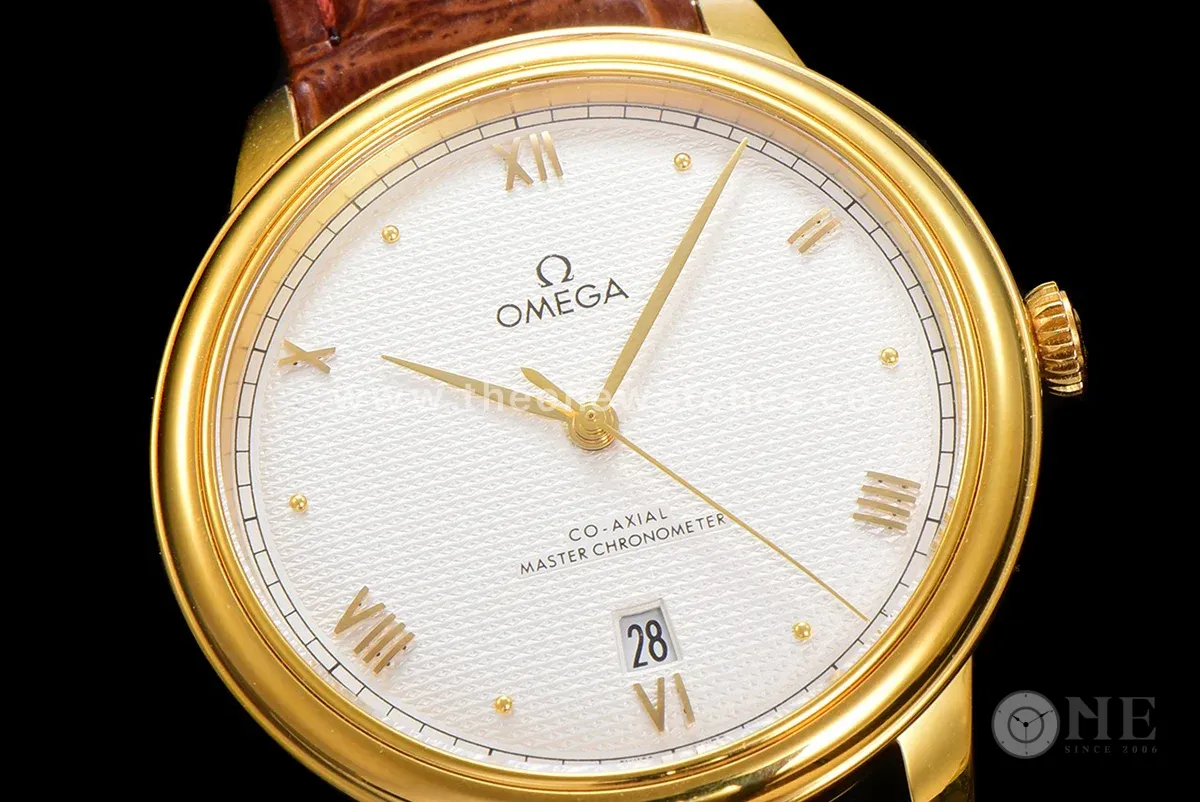 Omega De Ville Prestige Co‑Axial Master Chronometer 40mm White Dial in Yellow Gold