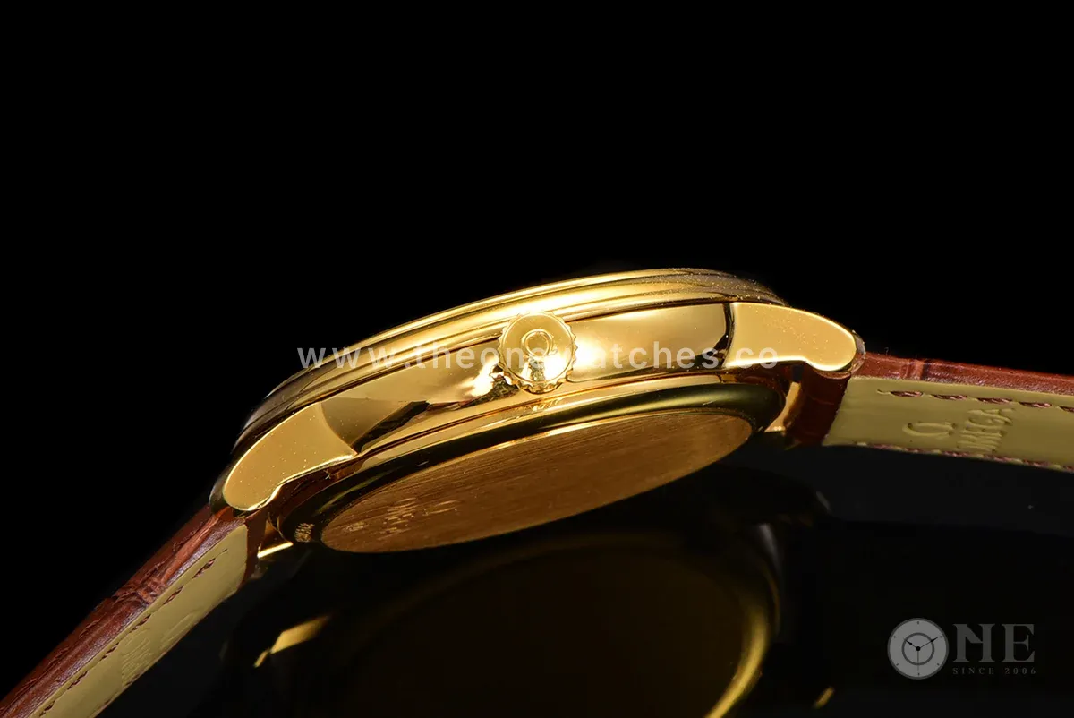 Omega De Ville Prestige Co‑Axial Master Chronometer 40mm White Dial in Yellow Gold