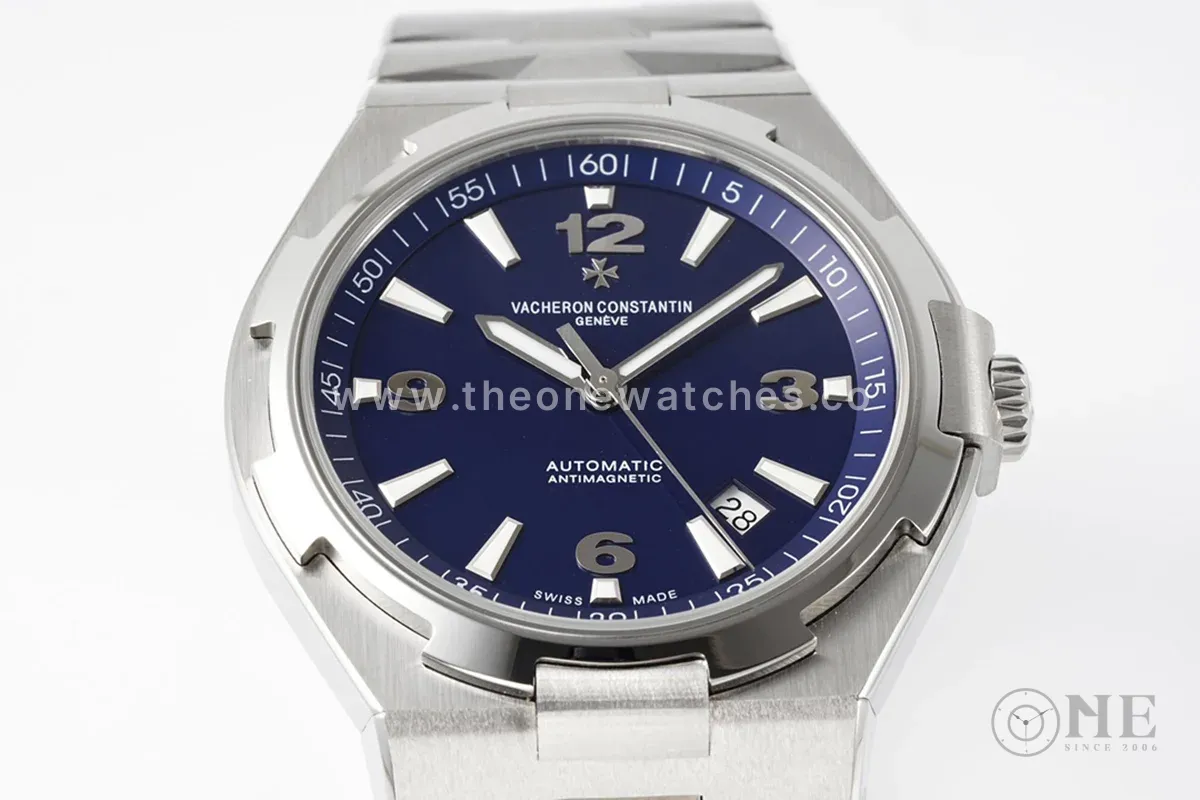 Overseas Automatic 47040 Blue Dial in Steel