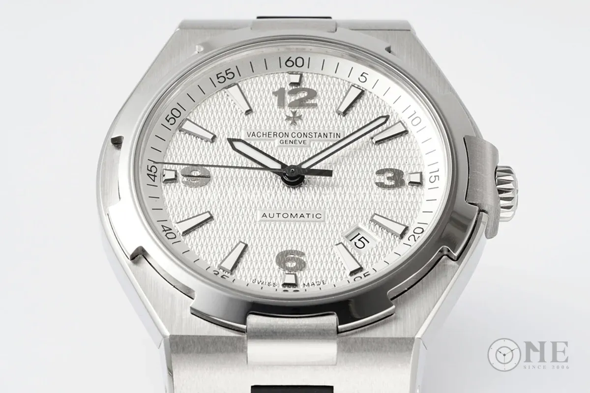 Overseas Automatic 47040 White Dial in Steel on Rubber Strap