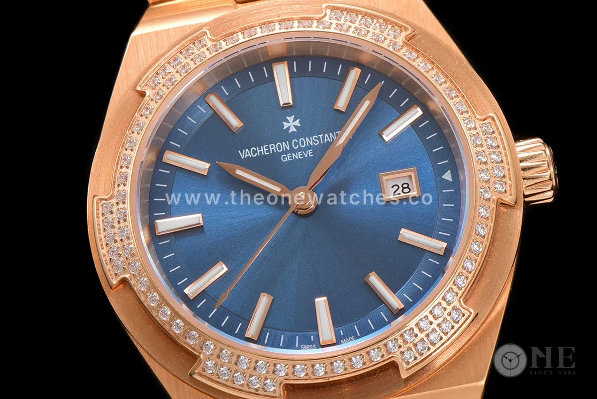 Overseas Blue Dial Ref. 4205 35mm in Rose Gold
