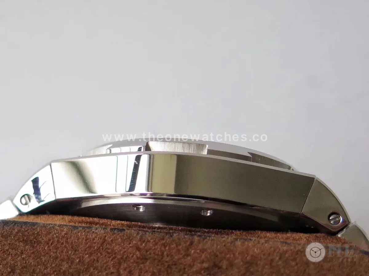 Overseas Dual Time Black Dial in Steel