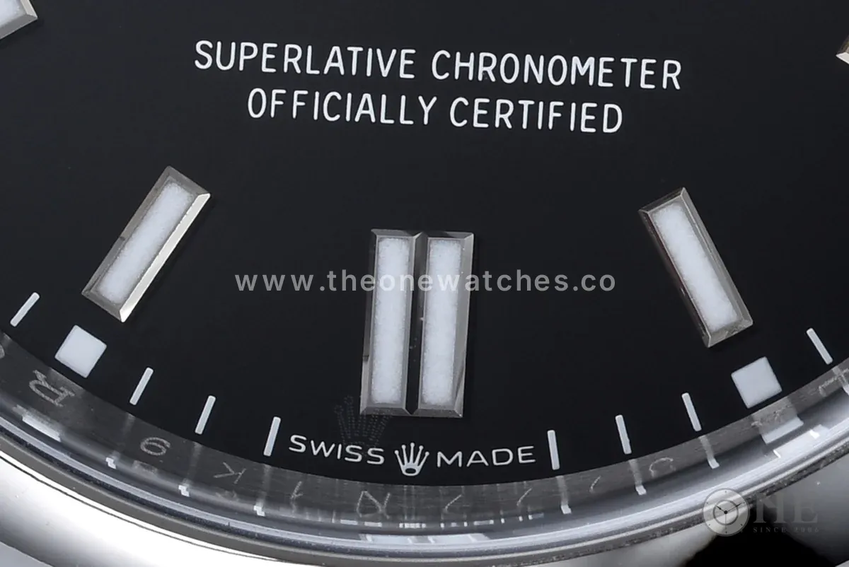 Oyster Perpetual 41mm Bright Black Dial 124300