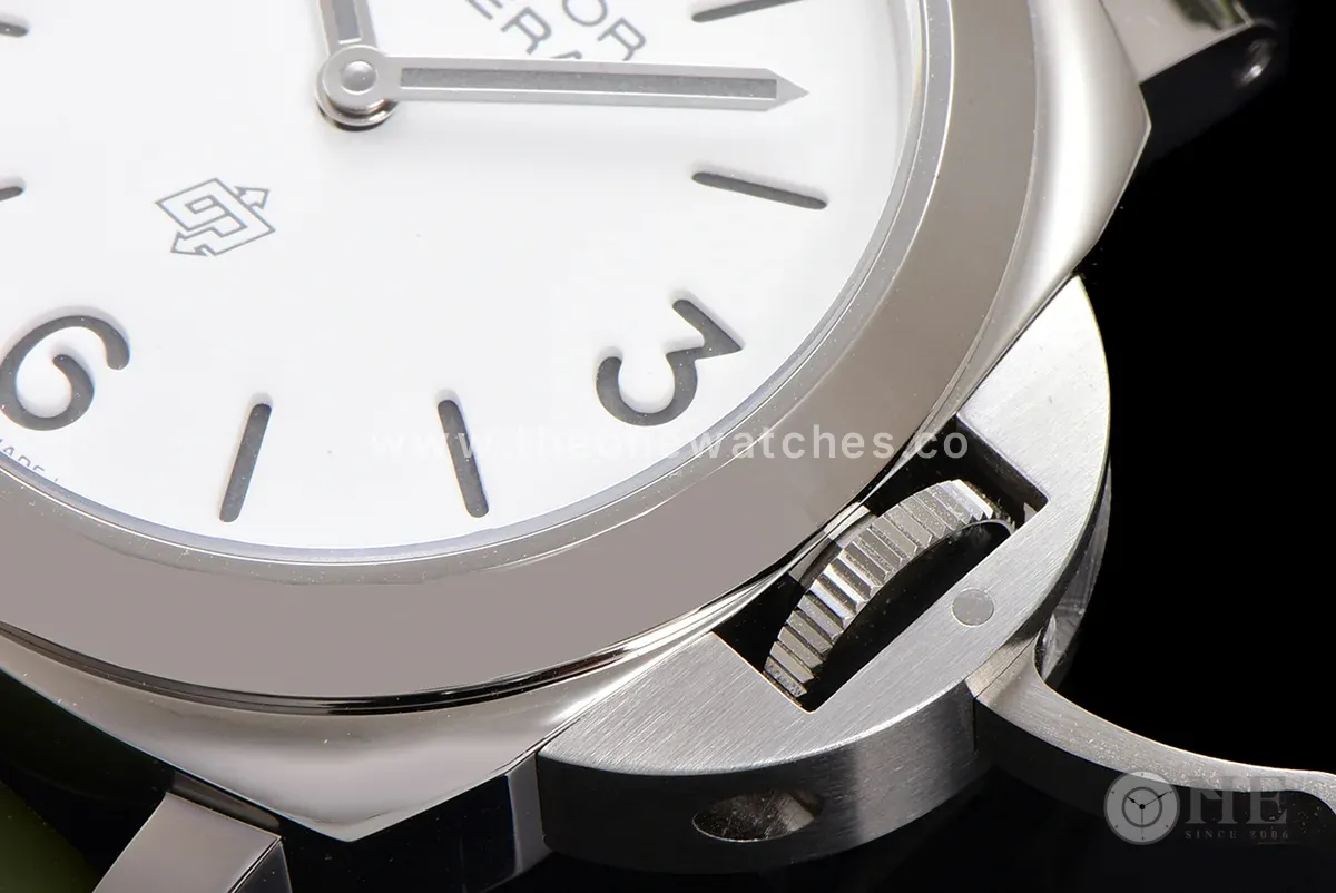 PAM1087 Luminor Base Logo 44mm