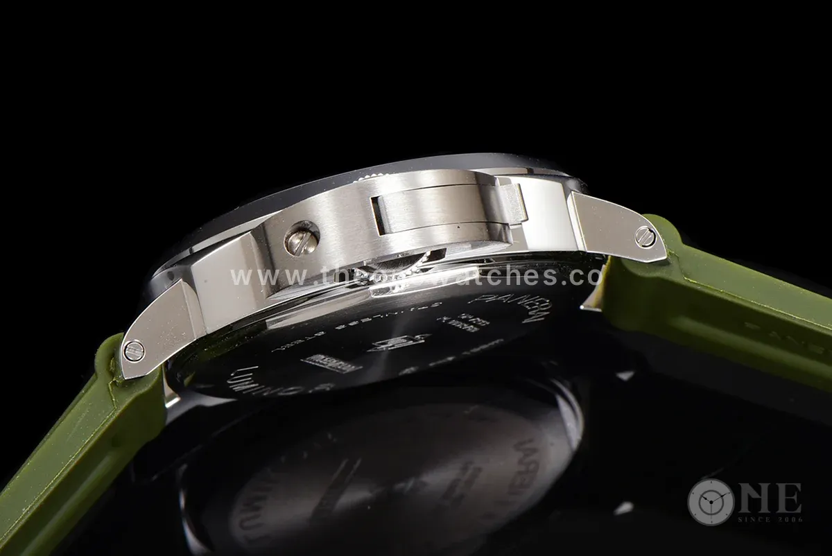 PAM1087 Luminor Base Logo 44mm