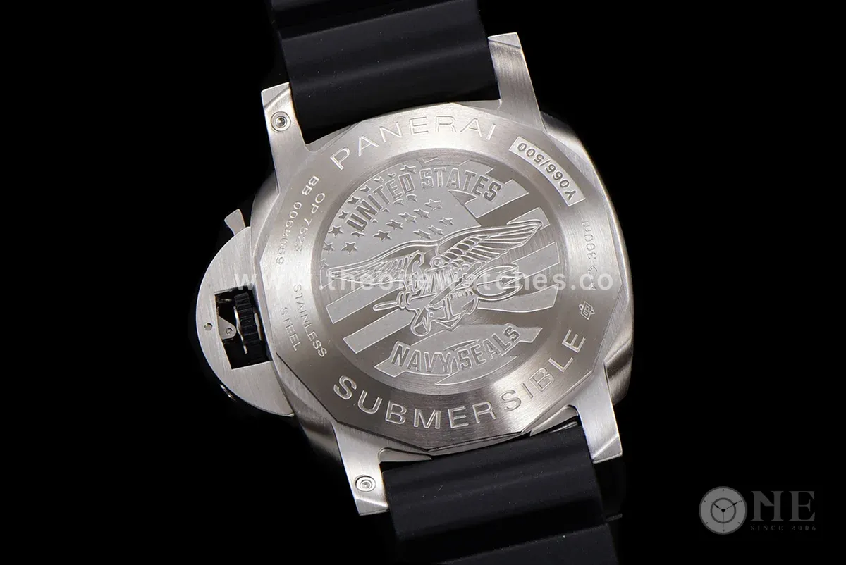 PAM1323 Submersible GMT Navy Seals 44mm