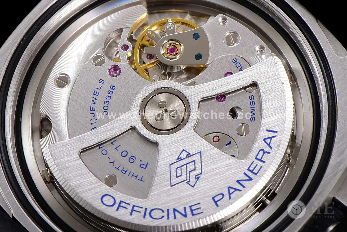 PAM1323 Submersible GMT Navy Seals 44mm