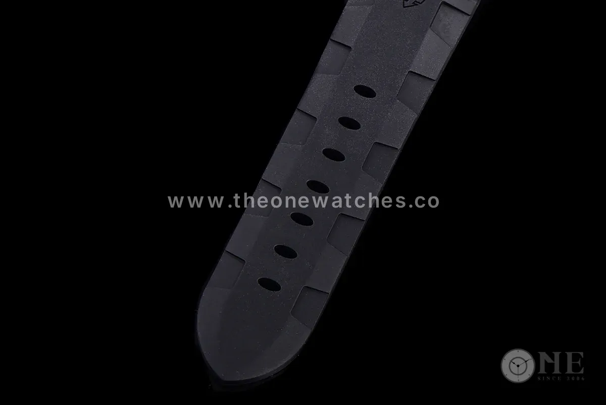 PAM1323 Submersible GMT Navy Seals 44mm