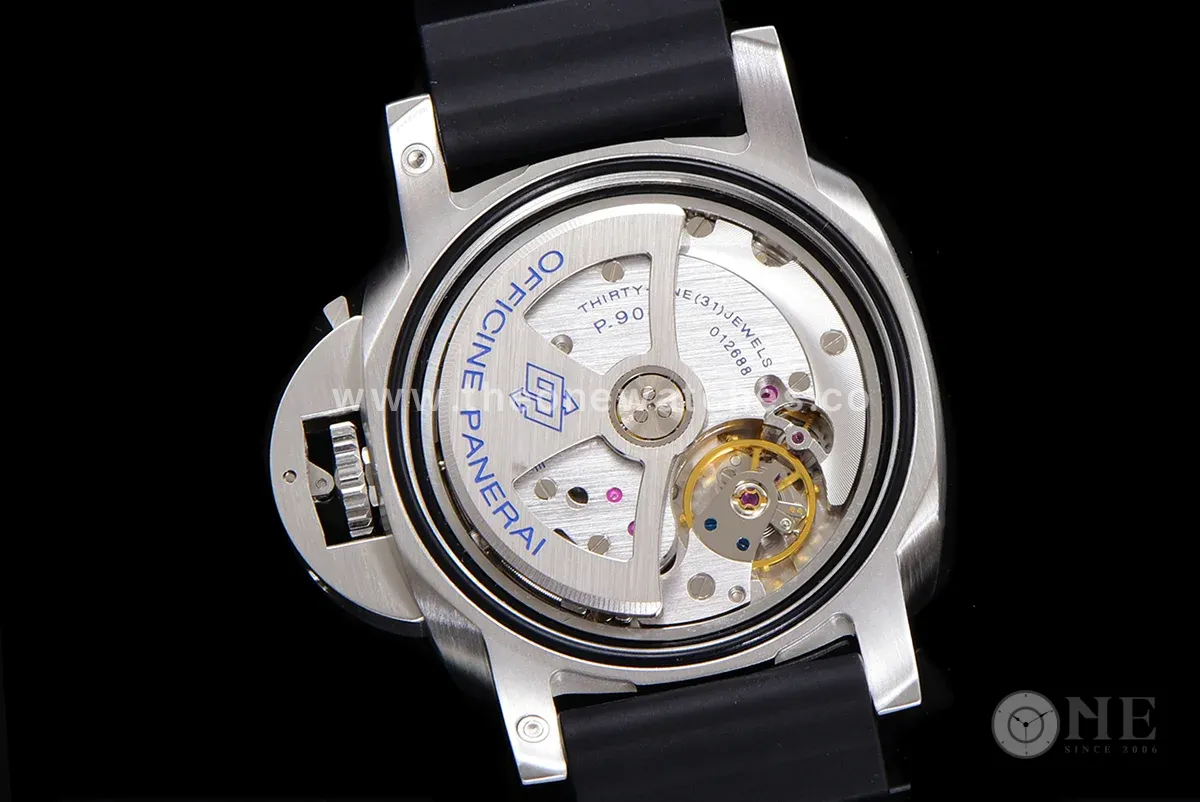 PAM2223 Submersible Bianco 42mm