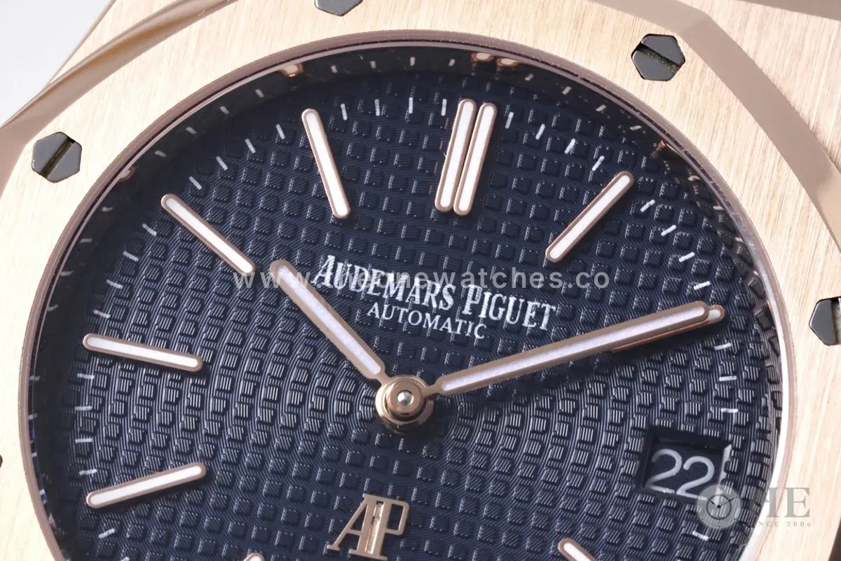 Royal Oak 15202 Blue Dial in Rose Gold