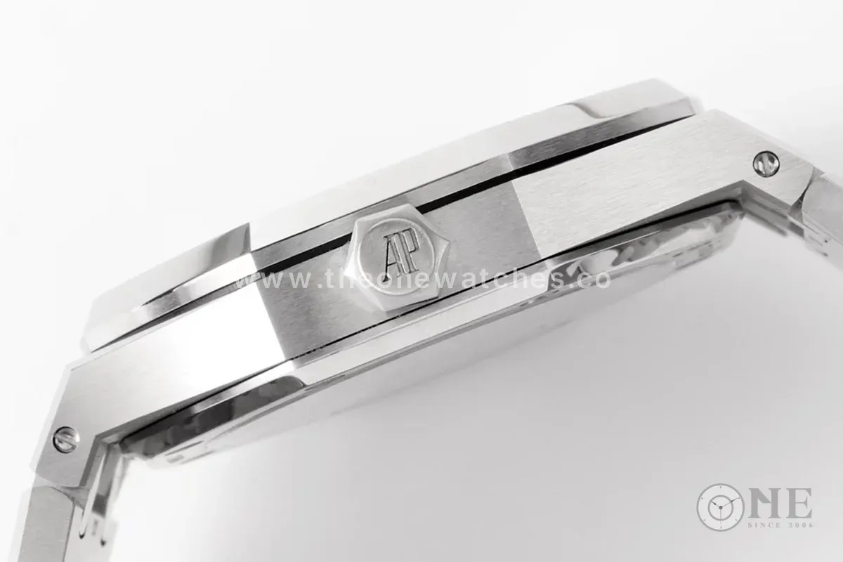 Royal Oak 15510 Green Dial 50th Anniversary”