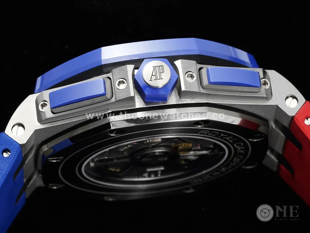 Royal Oak Offshore Novelty 44mm “Russian Flag” Ref. 26400SO.OO.A502CA.01