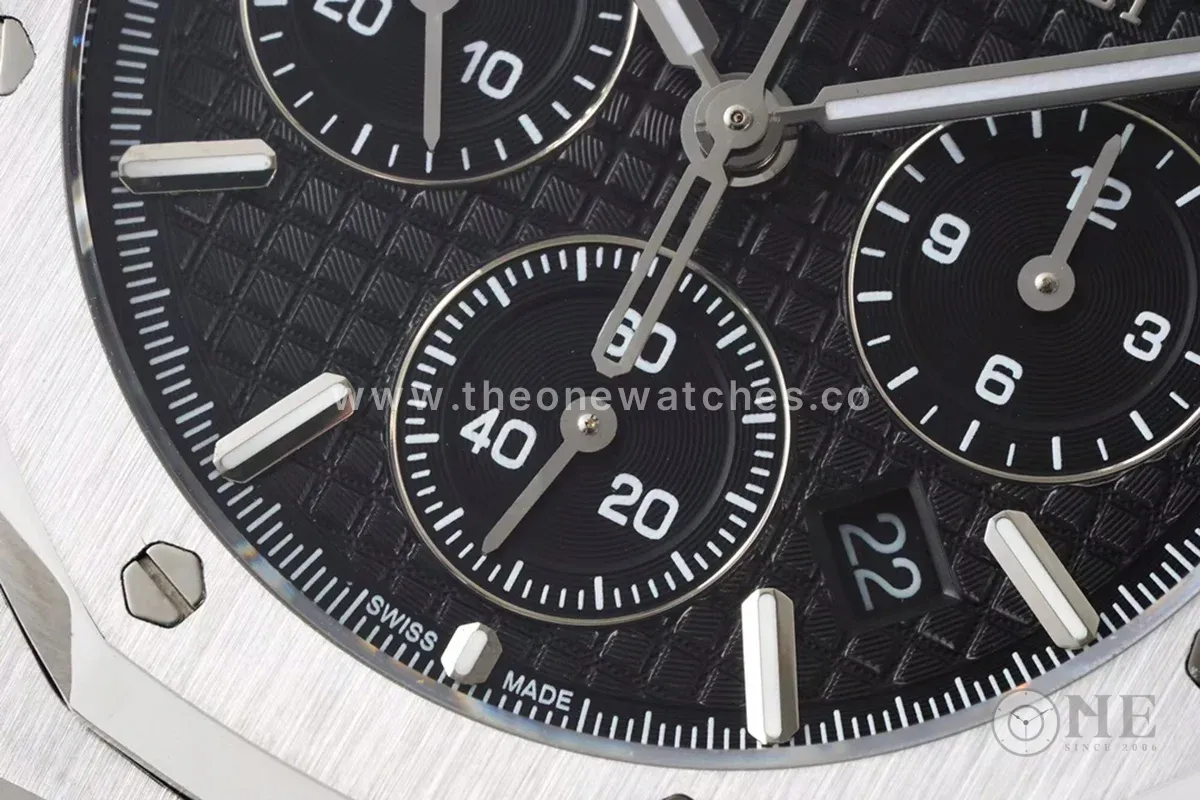 Royal Oak Self-Winding Chronograph Black Dial in Steel