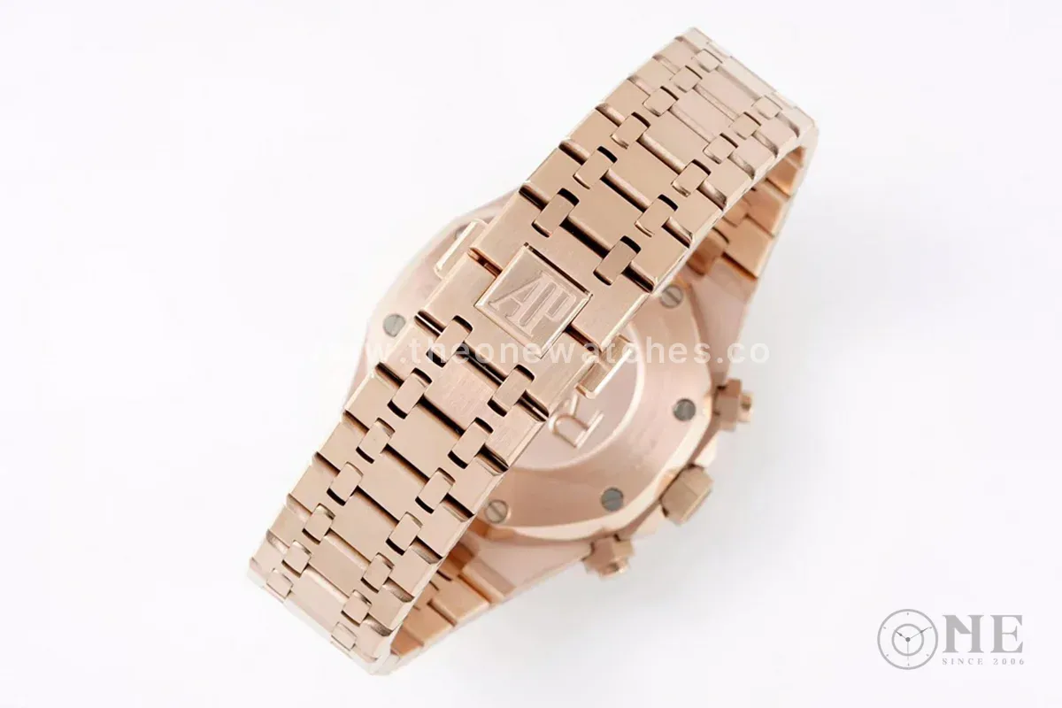 Royal Oak Self-Winding Chronograph Blue Dial in Rose Gold