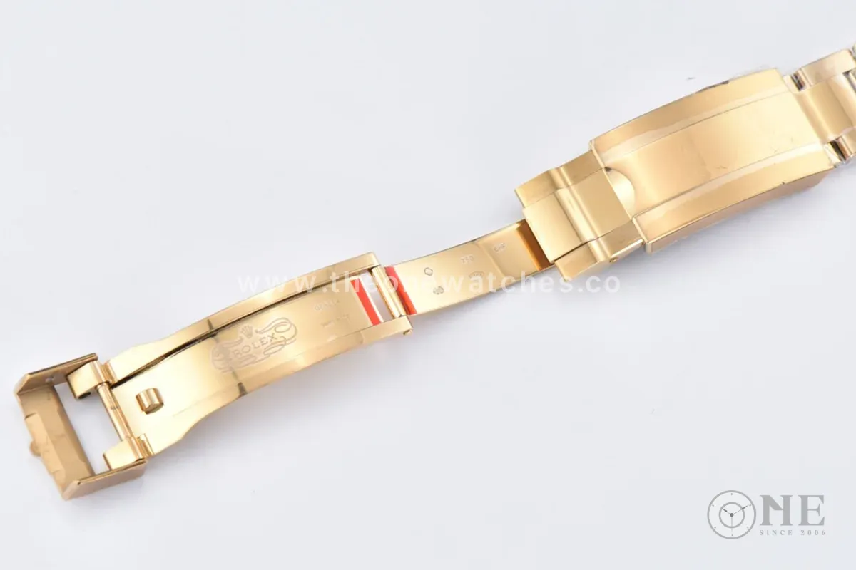 Submariner 40 116618LB Blue Ceramic in Gold