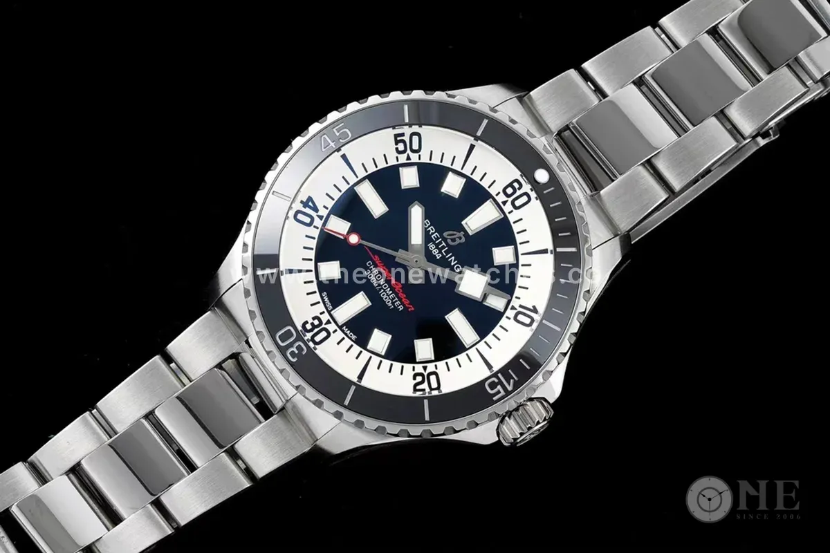 Superocean Automatic 44 Ref: A17376211B1A1