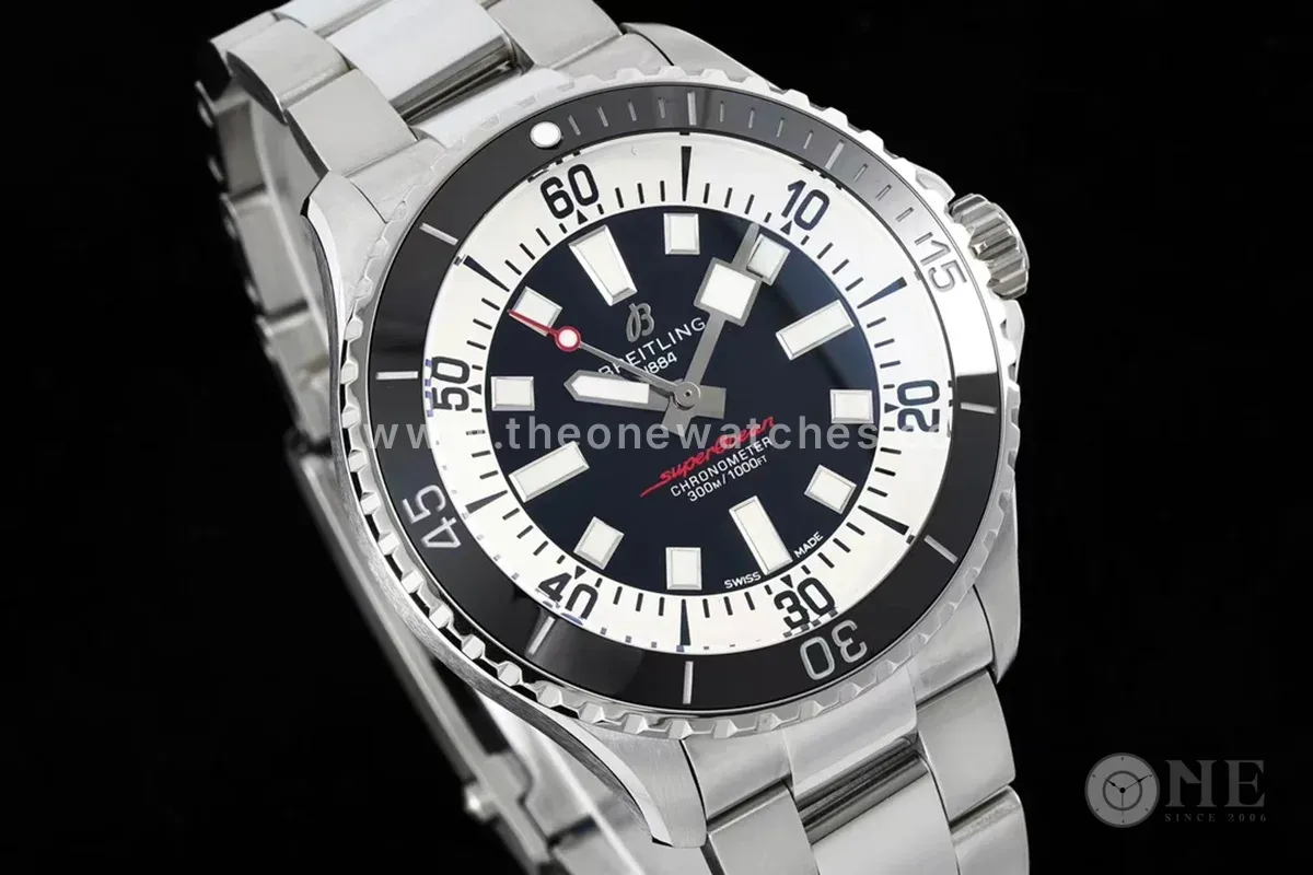 Superocean Automatic 44 Ref: A17376211B1A1