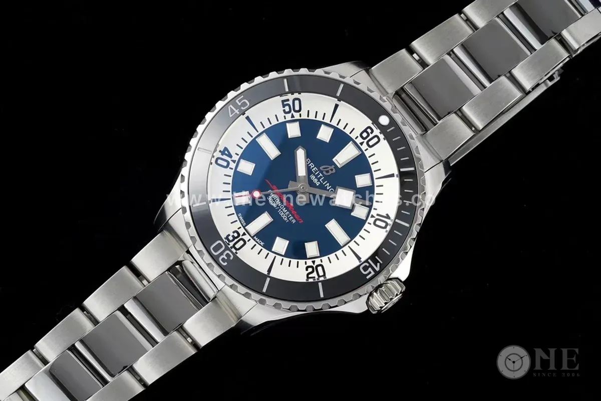 Superocean Automatic 44 Ref: A17376211C1A1