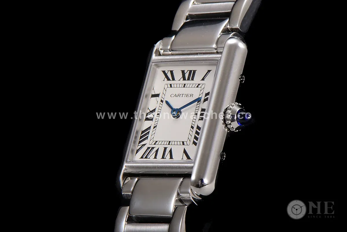 Tank Must 29.5mm White Dial in Steel
