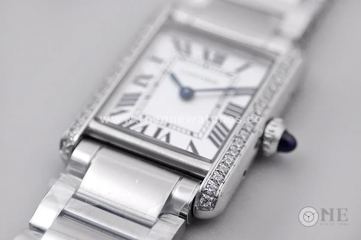 Tank Must 29.5mm White Dial with Diamond Bezel in Steel