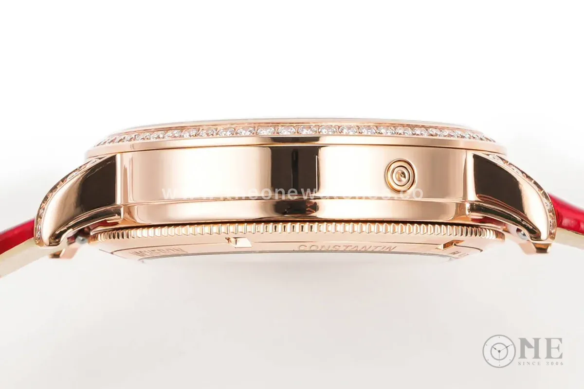 Traditionelle Moon Phase Diamond Paved Dial in Pink Gold