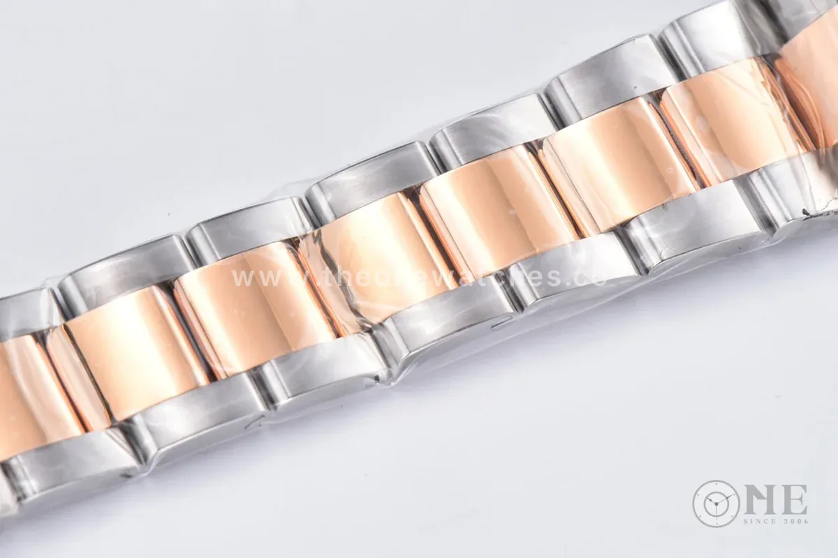 Yacht-Master 40 126621 Everose Rolesor