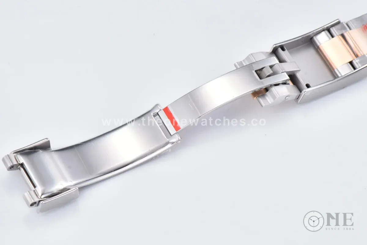 Yacht-Master 40 126621 Everose Rolesor